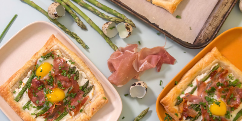 Prosciutto & Asparagus Tarts (Made With Quail Eggs!)