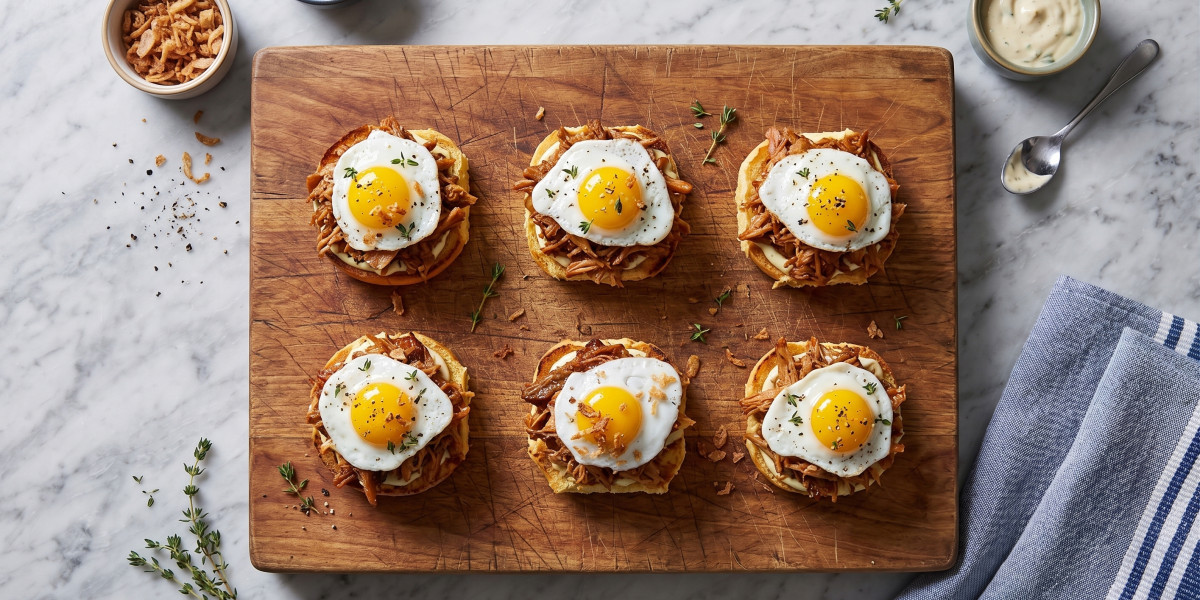 Chef Kyle's Pulled Pork & Quail Egg Sliders